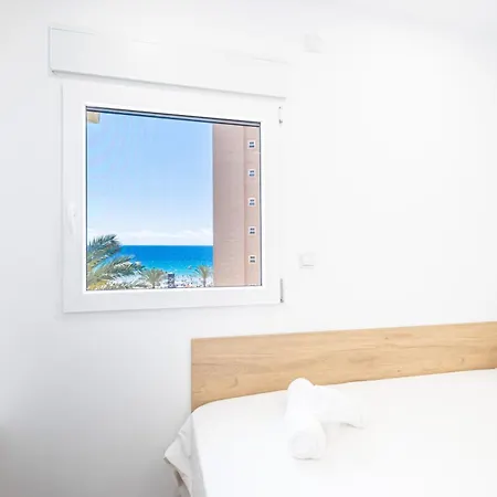 Elixir First Line Apartment *