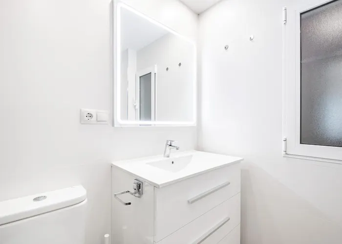 Elixir First Line Apartman *